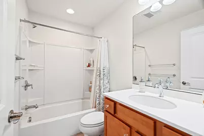 22 Kendall Ct #22, Bedford, MA 01730 - Photo 20