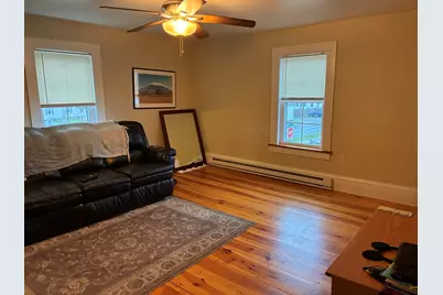 25 Pleasant St, Greenfield, MA 01301 - Photo 18