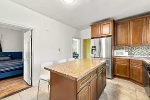 8-10 Dane St, Everett, MA 02149 - Photo 10