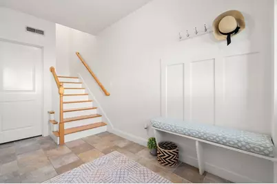 144 Princeton Ave, Waltham, MA 02151 - Photo 6