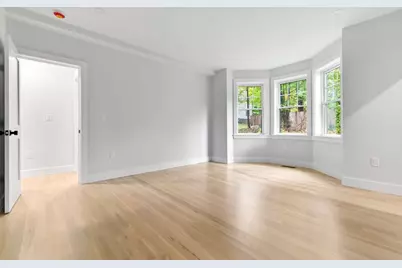 57 Myrtle Ave. #1, Wakefield, MA 01880 - Photo 4