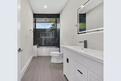 737 Somerville Ave #C, Somerville, MA 02143 - Photo 12