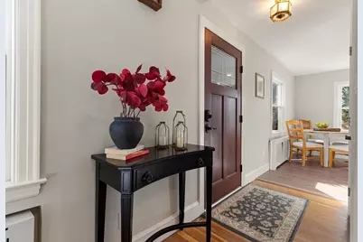 2 Minot St, Wakefield, MA 01880 - Photo 6