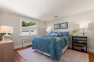 2 Minot St, Wakefield, MA 01880 - Photo 12