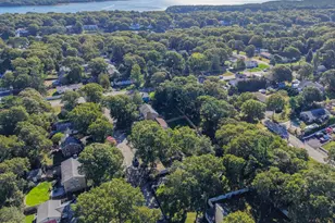 9 Winchester Dr, Falmouth, MA 02536 - Photo 18