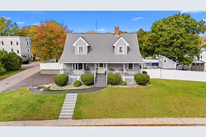 21 Milton St, Blackstone, MA 01504 - Photo 2
