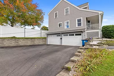 21 Milton St, Blackstone, MA 01504 - Photo 4