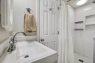 46 Kenmore Rd, Waltham, MA 02453 - Photo 30