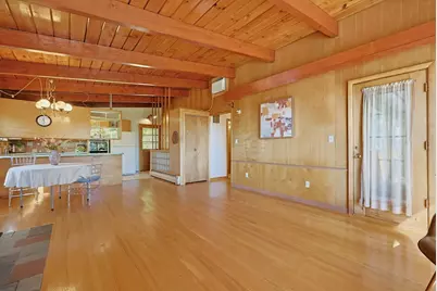 58 Dudley Ave, Northbridge, MA 01588 - Photo 8