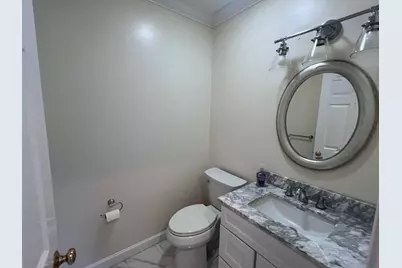 318 South #318, Bedford, MA 01730 - Photo 6