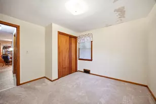 58 Pine Hill Rd, Springfield, MA 01118 - Photo 12