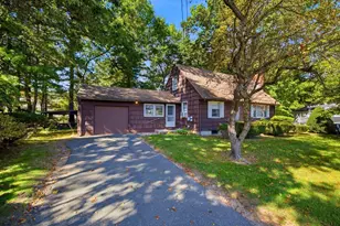 58 Pine Hill Rd, Springfield, MA 01118 - Photo 1