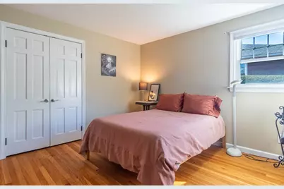 11 Hillview Rd, Holyoke, MA 01040 - Photo 18