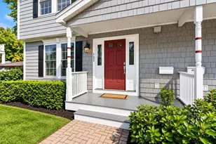 121 Nonantum St, Boston, MA 02135 - Photo 2