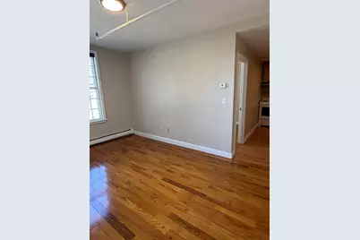 52 Washington #7, Marblehead, MA 01945 - Photo 2