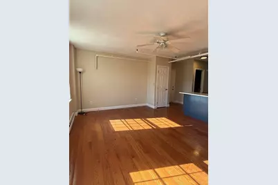 52 Washington #6, Marblehead, MA 01945 - Photo 1