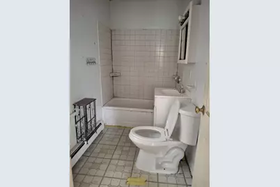24 Nichols St, Lowell, MA 01851 - Photo 12