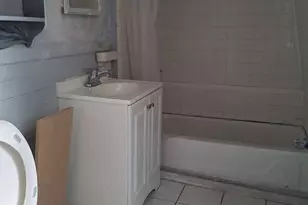 24 Nichols St, Lowell, MA 01851 - Photo 8