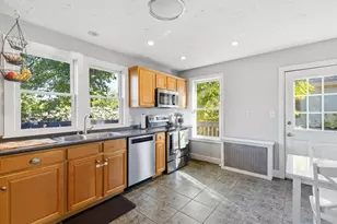 43 Bartlett St, Weymouth, MA 02191 - Photo 12