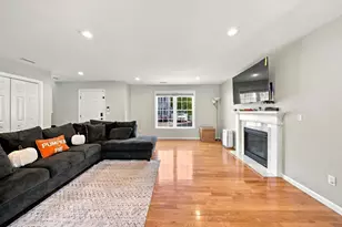 11 Mendon, Attleboro, MA 02780 - Photo 12