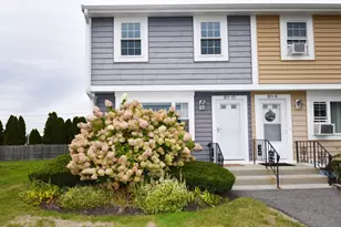 10 Lydon Ln, Halifax, MA 02338 - Photo 2