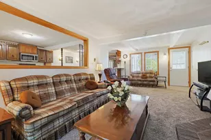 121 Park Cir, Attleboro, MA 02703 - Photo 12