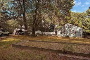 375 Russell St, Woburn, MA 01801 - Photo 10