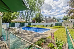 39 Homer St, Agawam, MA 01030 - Photo 4
