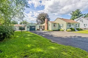 39 Homer St, Agawam, MA 01030 - Photo 2