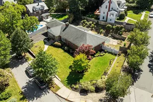19 Chamberlain Pkwy, Worcester, MA 01602 - Photo 2