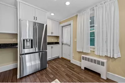428 W Union St, East Bridgewater, MA 02333 - Photo 4