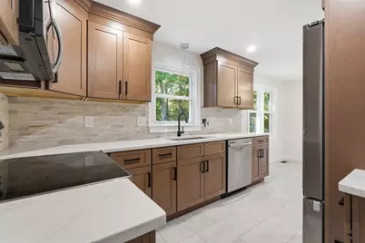 17 Meadowview Rd, Wilbraham, MA 01095 - Photo 10
