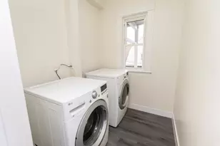 16 Taft St, Boston, MA 02125 - Photo 14