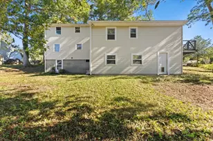 286 Pembroke St, Kingston, MA 02364 - Photo 6
