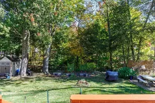 53 Elizabeth St, Gardner, MA 01440 - Photo 16