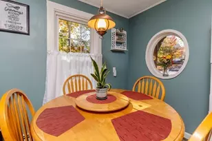53 Elizabeth St, Gardner, MA 01440 - Photo 4