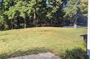 81 Beveridge Blvd, Westfield, MA 01085 - Photo 26