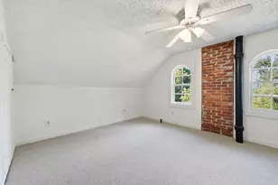 58 Park Slope, Holyoke, MA 01040 - Photo 32