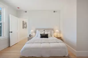 5 Ware St, Boston, MA 02125 - Photo 16