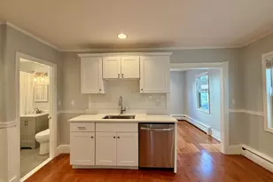 22 Carlton St, Salem, MA 01970 - Photo 6