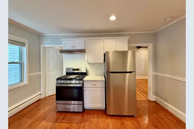 22 Carlton St #1, Salem, MA 01970 - Photo 4