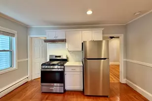 22 Carlton St, Salem, MA 01970 - Photo 4