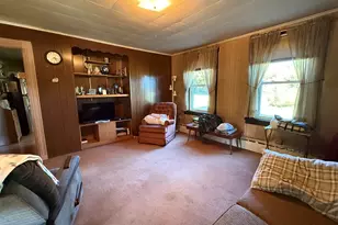 1807 Lower Rd, Hardwick, MA 01031 - Photo 10