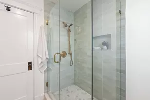 87 Irving St, Waltham, MA 02451 - Photo 10