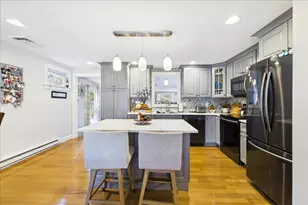68 Old Mansion Ln, Whitman, MA 02382 - Photo 2