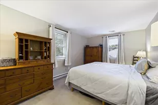 68 Old Mansion Ln, Whitman, MA 02382 - Photo 6