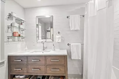 5 Evelyns Dr, Harwich, MA 02645 - Photo 16