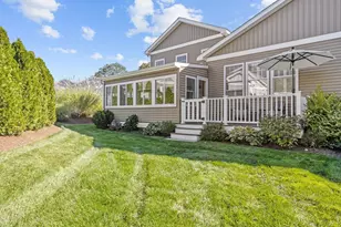 53 Bay Pointe Dr, Wareham, MA 02532 - Photo 4