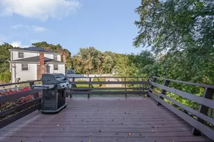 3 Jennifer Dr, Saugus, MA 01906 - Photo 32
