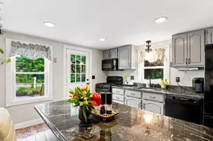 75 Myrtle St, Ashland, MA 01721 - Photo 10